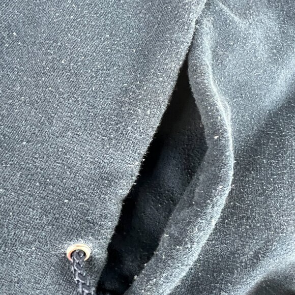 Champion Georgia Tech Yellow Jackets Sweatshirt Adult Medium Black Faded Hoodie - Picture 2 of 16